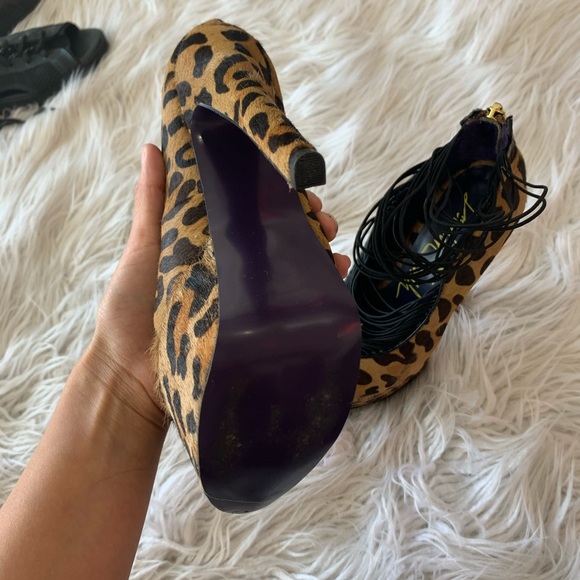 Cheetah Platforms - Picture 3 of 3